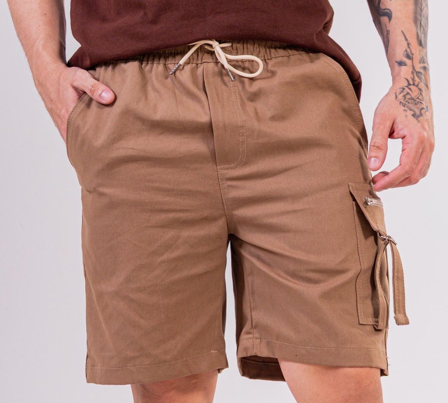 Short com 1 bolso lateral